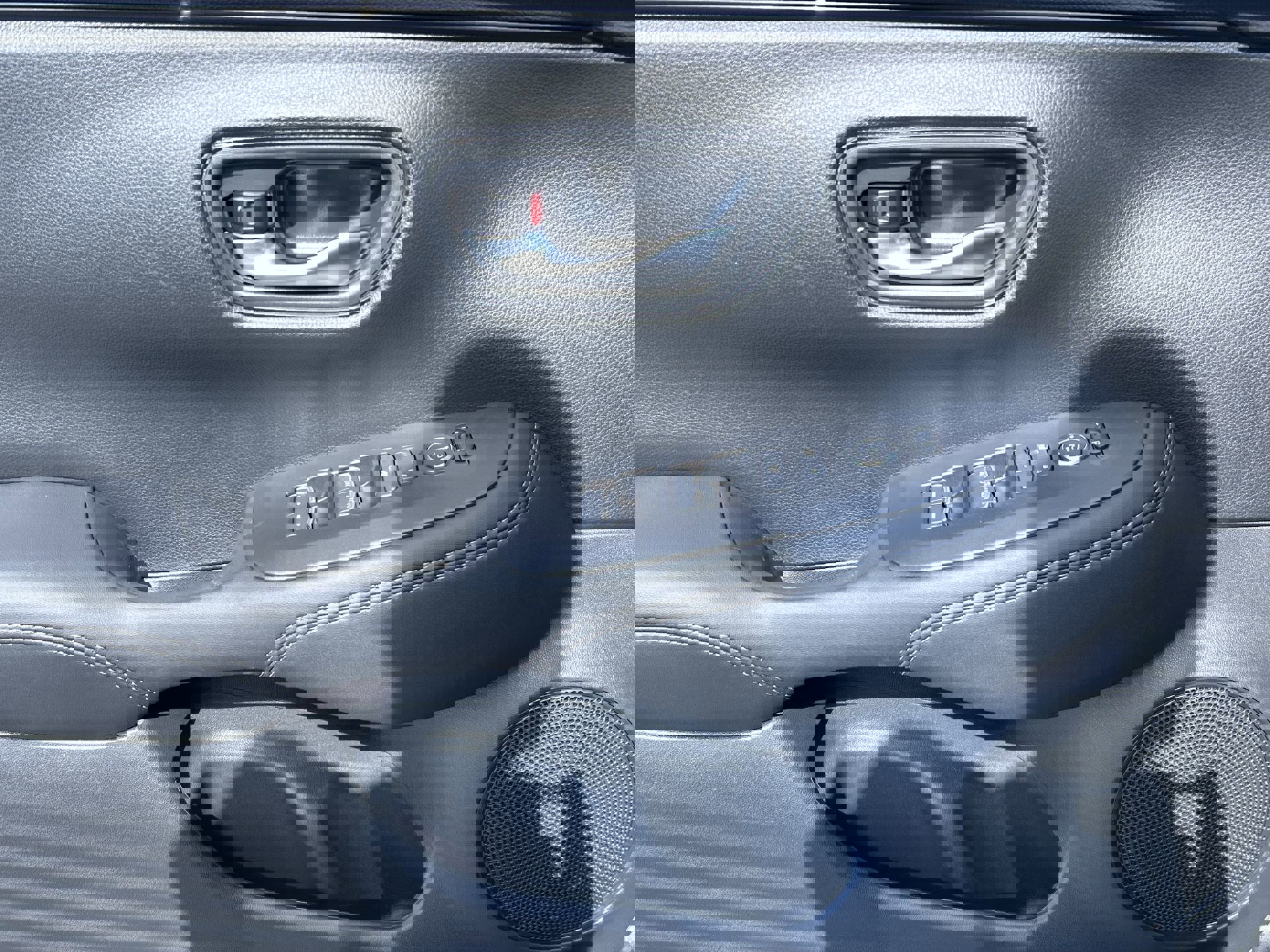 2026 Honda HR-V EX-L photo 13
