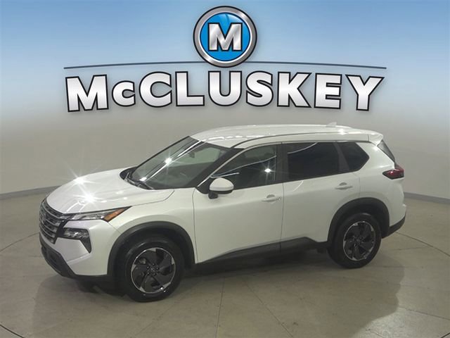 2024 Nissan Rogue SV's photo
