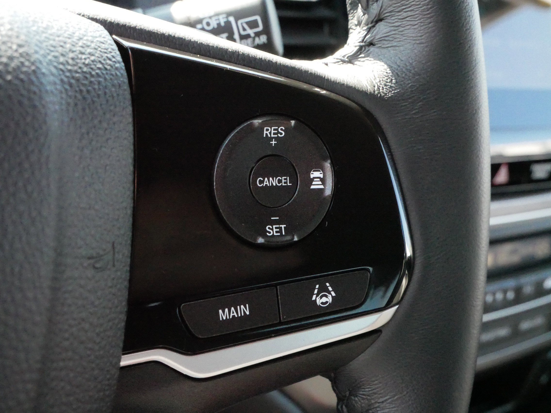 2022 Honda Pilot SE photo 24