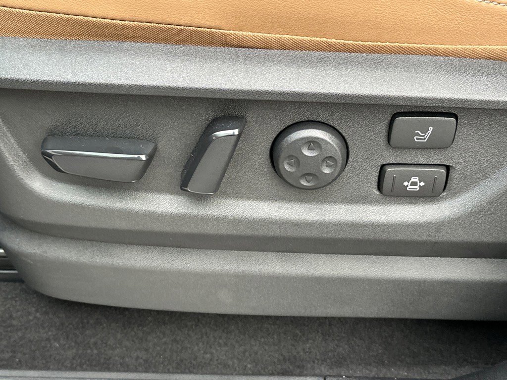 2025 Infiniti QX80 Sensory photo 22
