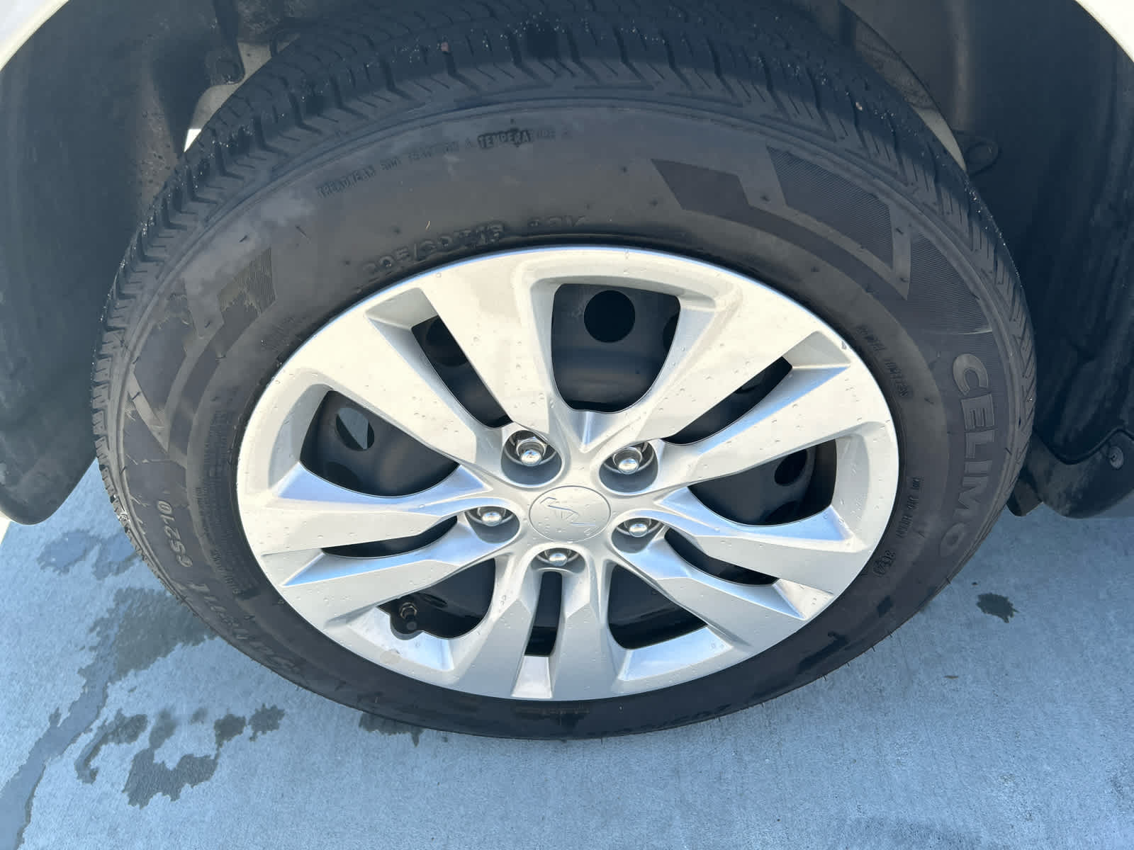 2024 Kia Soul LX photo 8