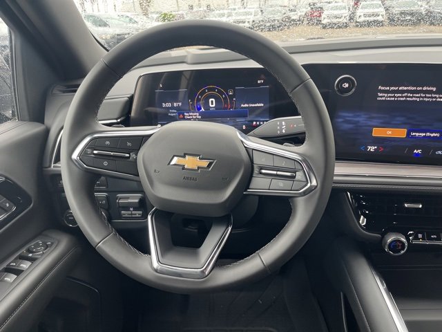 2025 Chevrolet Suburban LS photo 11