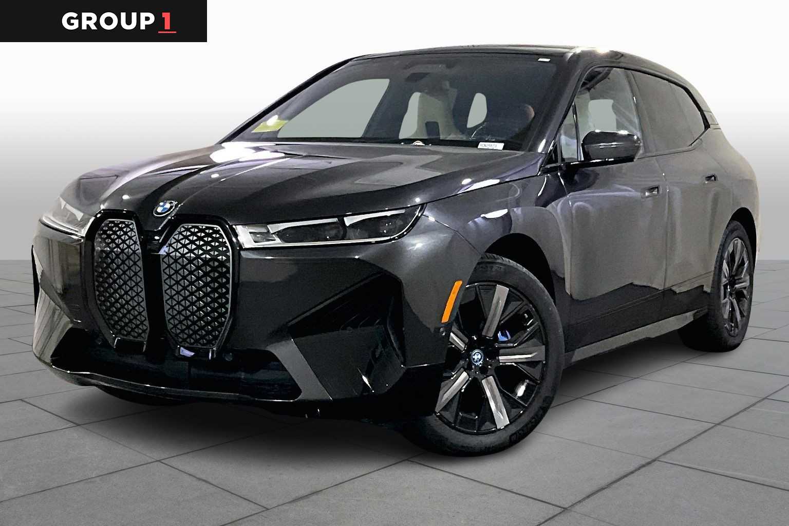 2024 BMW iX Base's photo