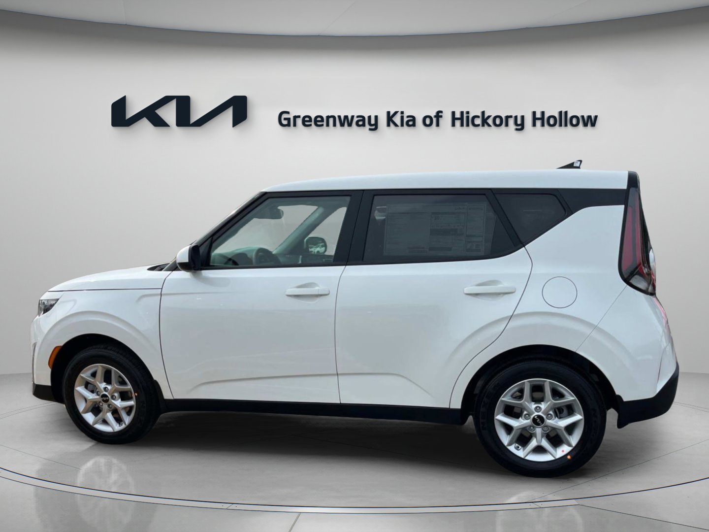 2025 Kia Soul LX photo 4