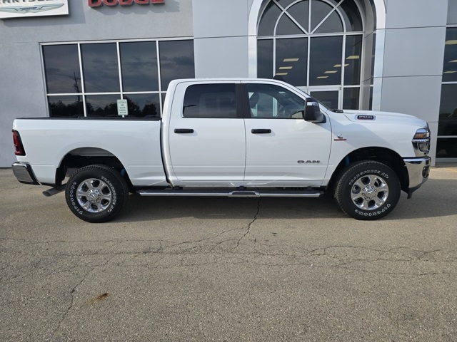 2025 Ram 2500 Big Horn photo 3