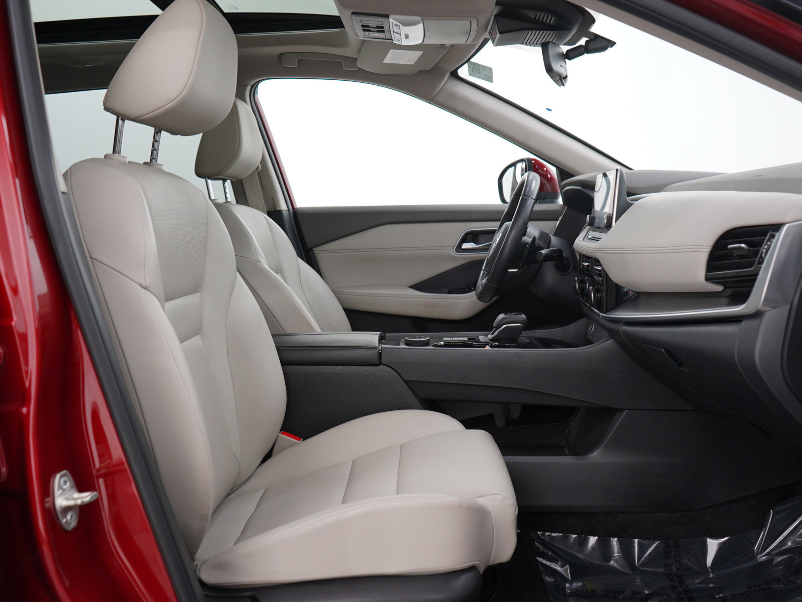 2021 Nissan Rogue SV photo 11