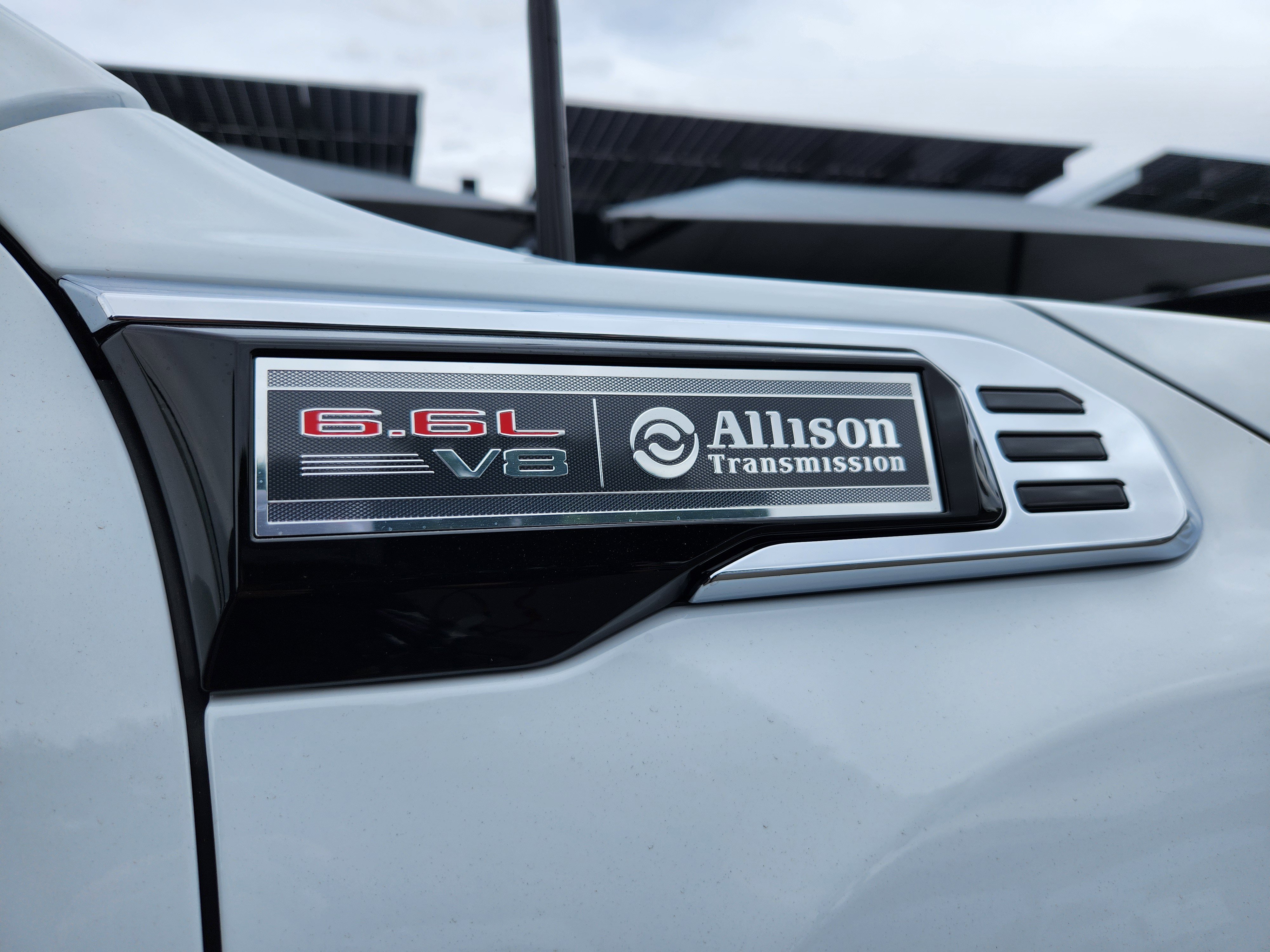 2026 Gmc Sierra 2500 HD photo 2