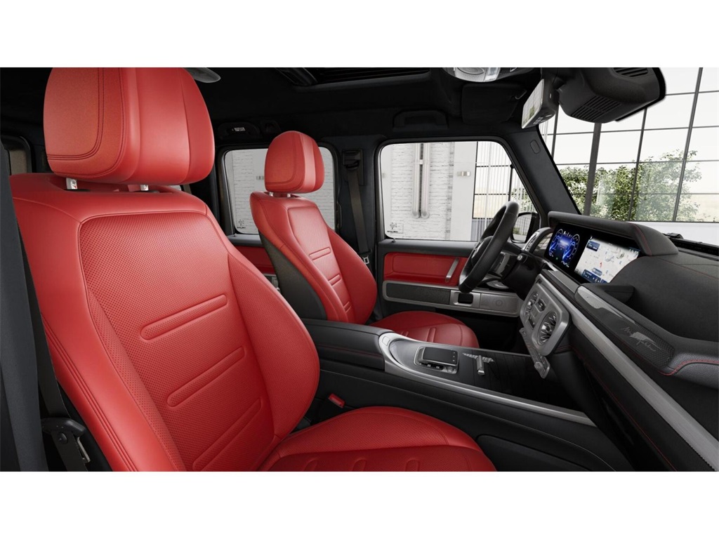 2025 Mercedes Benz G photo 4