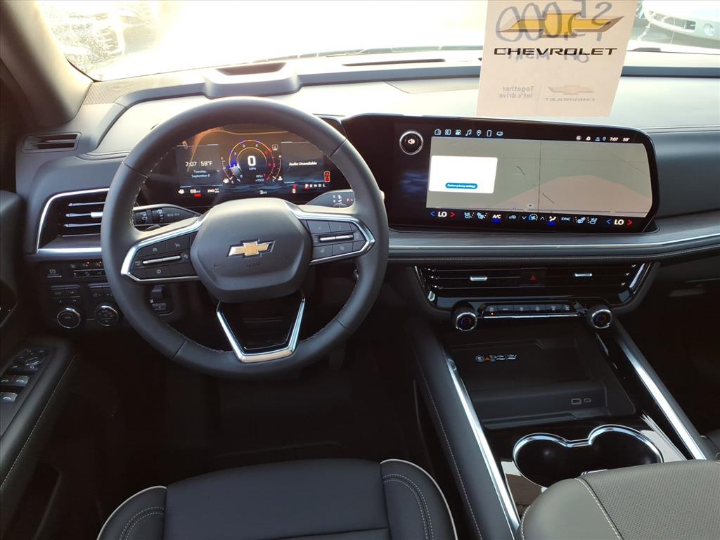 2025 Chevrolet Tahoe Premier photo 11