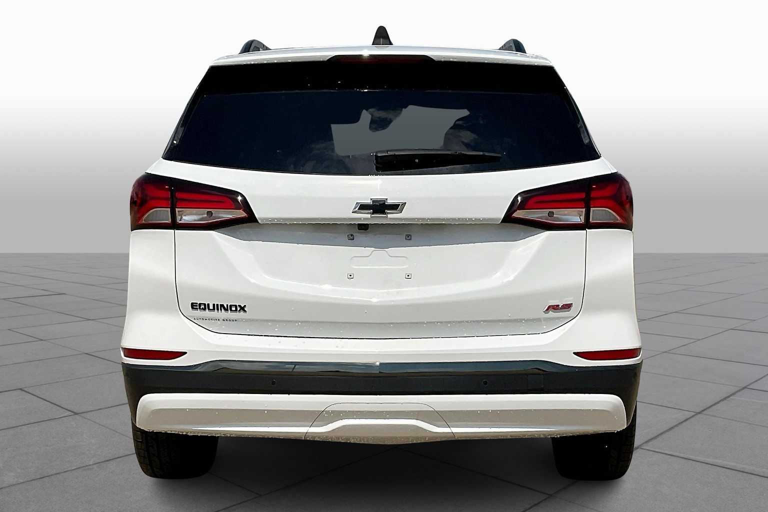 2022 Chevrolet Equinox RS photo 3