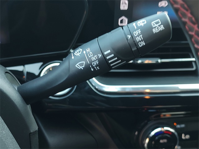 2025 Chevrolet Trax photo 19
