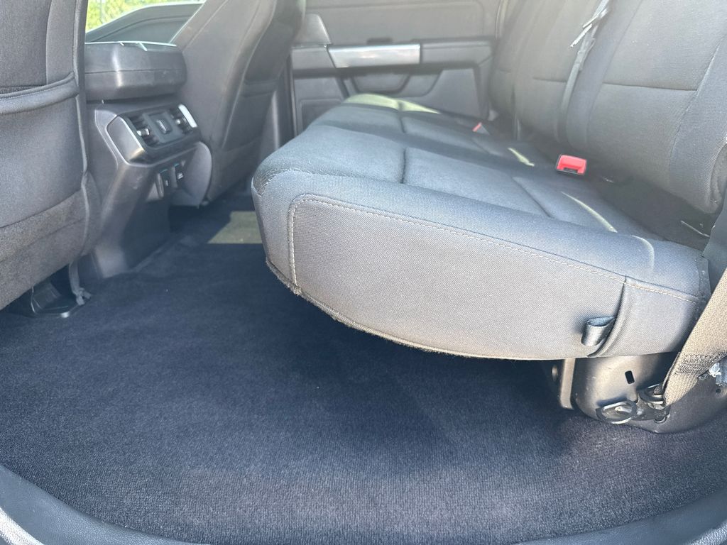 2021 Ford F-150 XLT photo 20