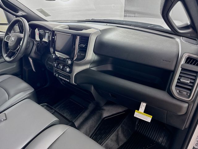 2025 Ram 5500 Tradesman photo 24
