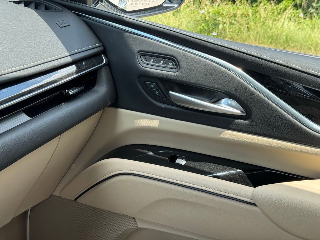 2024 Cadillac Escalade ESV Premium Luxury photo 34
