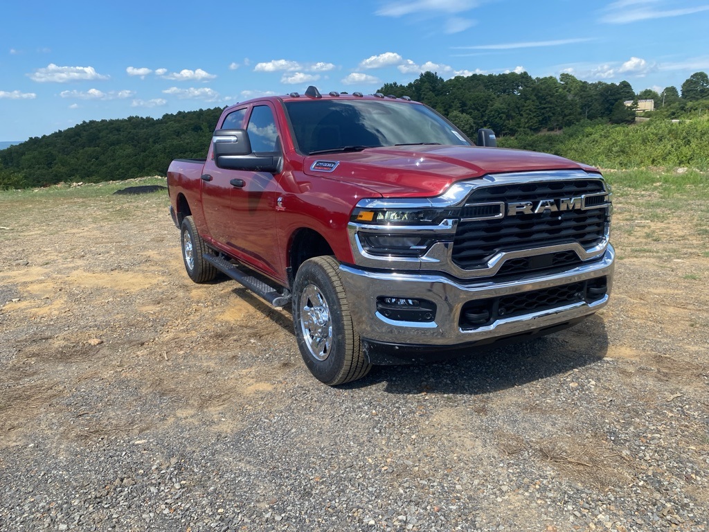 2025 Ram 2500 Tradesman photo 3