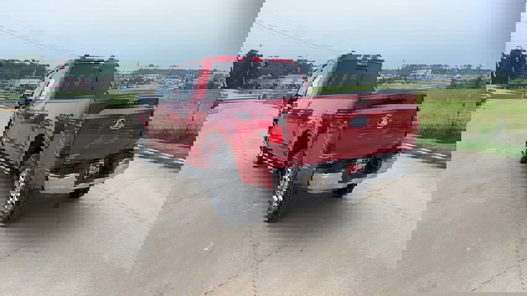 2024 Ford F-150 XLT photo 6