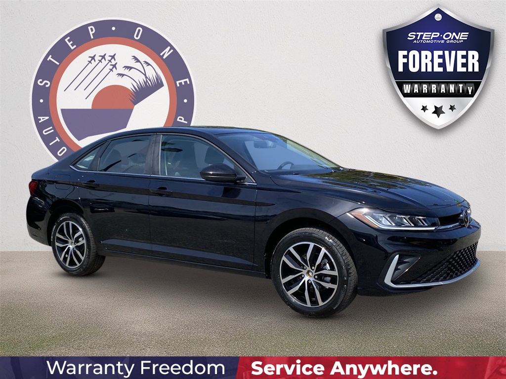 2025 Volkswagen Jetta SE's photo