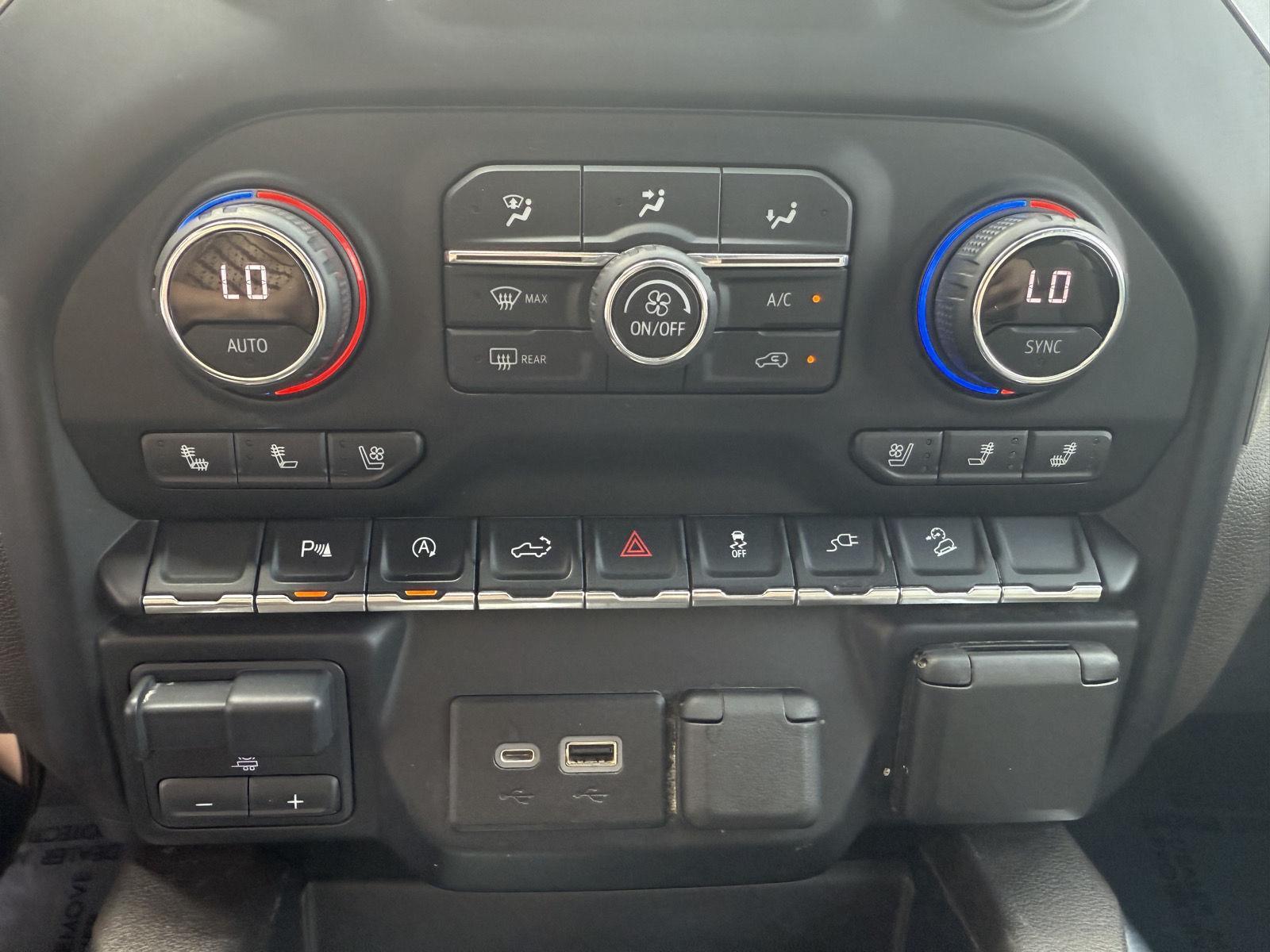 2021 Chevrolet Silverado 1500 LTZ photo 19