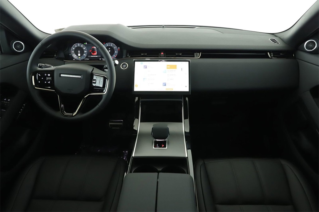 2024 Land Rover Range Rover Evoque Dynamic SE photo 17