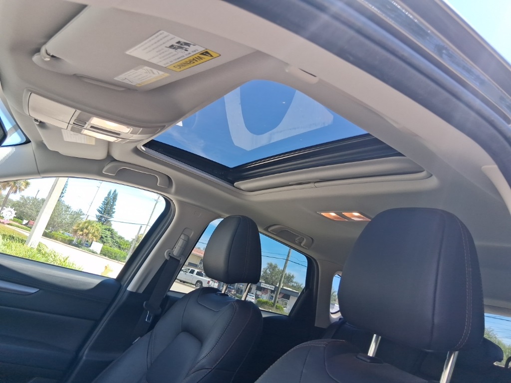 2023 Mazda CX-5 2.5 S Preferred photo 16