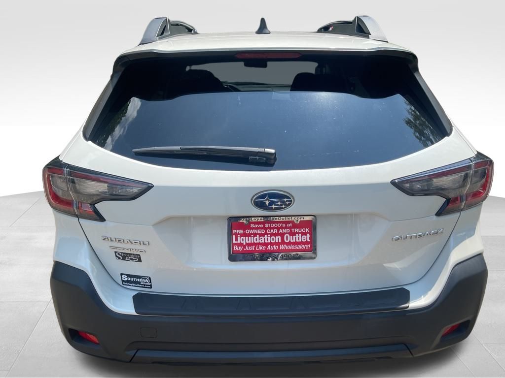 2023 Subaru Outback Premium photo 4