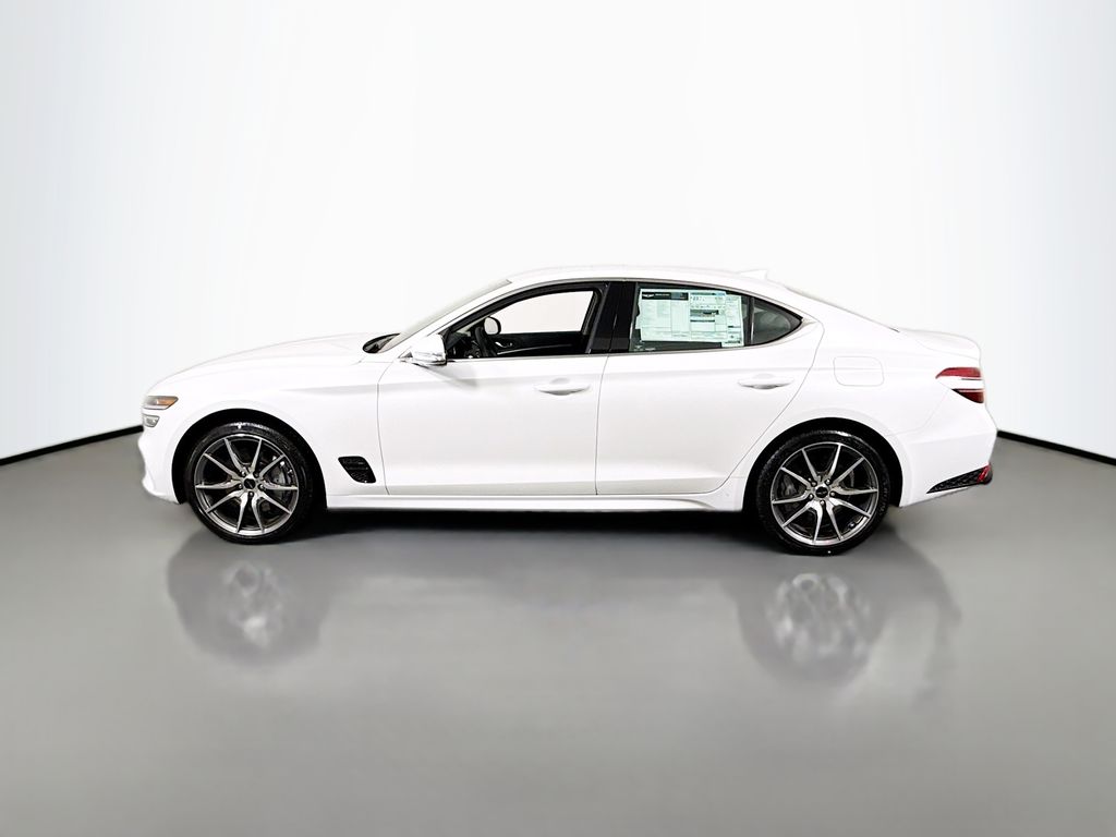 2026 Genesis G70 2.5T AWD photo 4