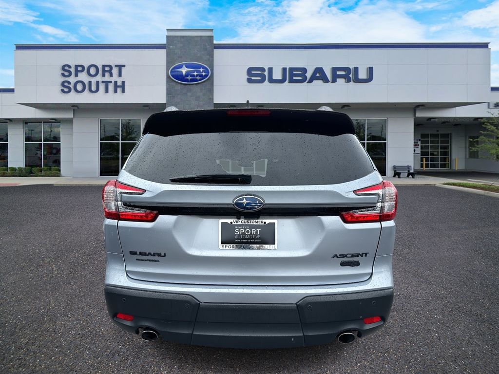 2024 Subaru Ascent Onyx Edition photo 3