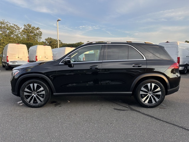 2025 Mercedes Benz GLE 450 4MATIC photo 4