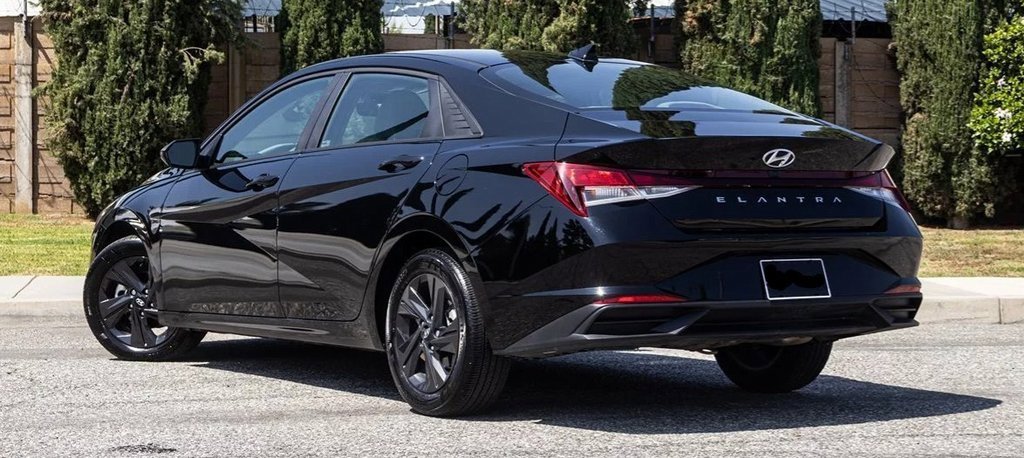 2022 HYUNDAI ELANTRA - Image 3
