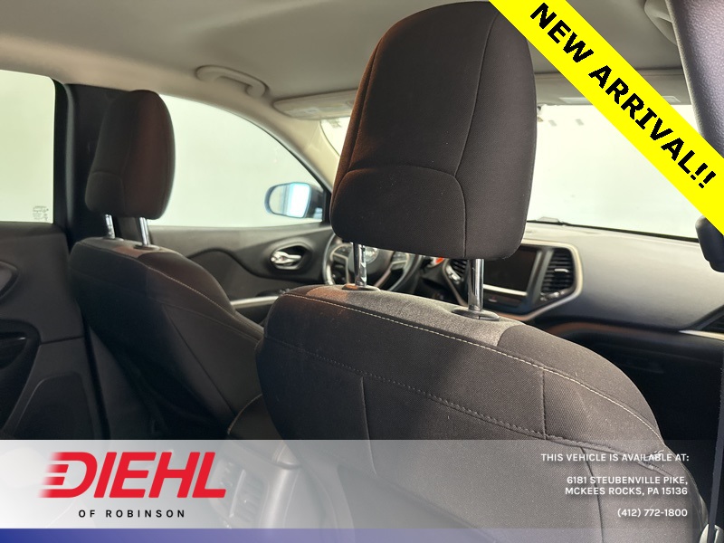 2014 Jeep Cherokee Latitude photo 11