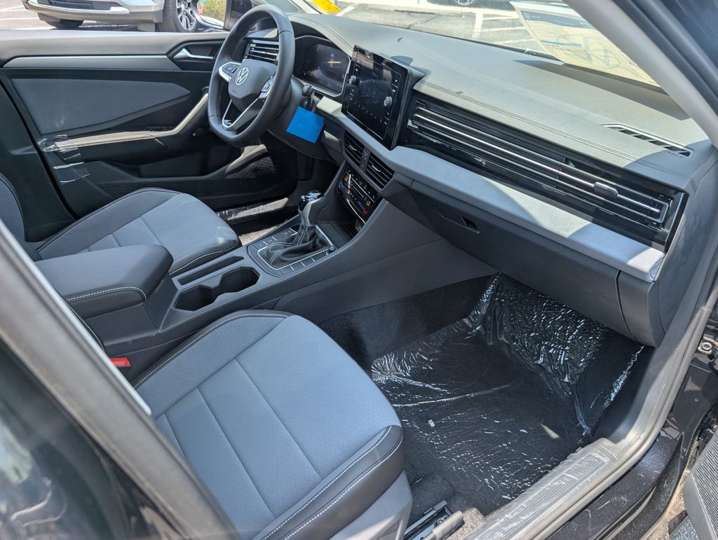 2025 Volkswagen Jetta 1.5T SE photo 20