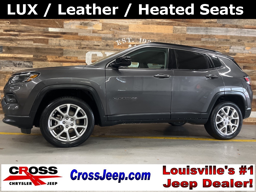2022 Jeep Compass Latitude Lux's photo