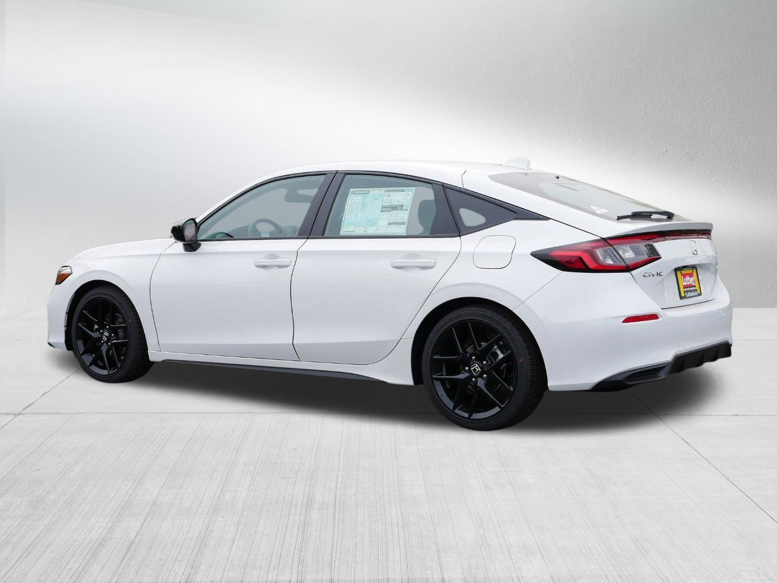 2026 Honda Civic Hatchback Sport photo 4