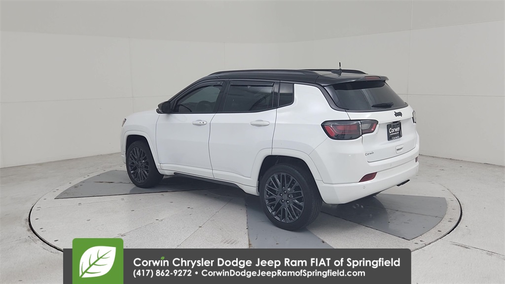 2022 Jeep Compass High Altitude photo 10