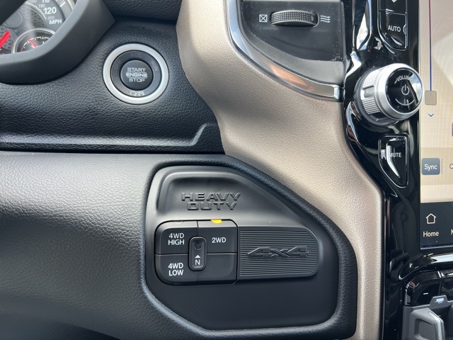 2024 Ram 2500 Laramie photo 8