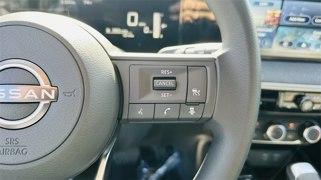 2026 Nissan Kicks SV photo 14
