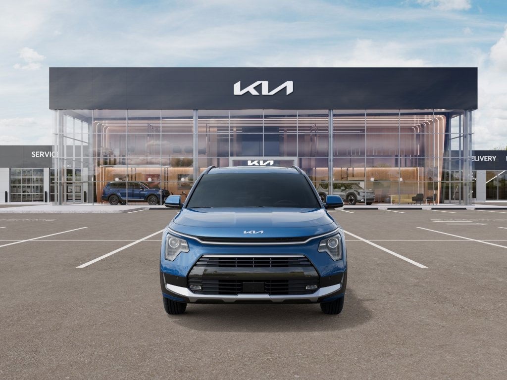 2025 Kia Niro SX Touring photo 8