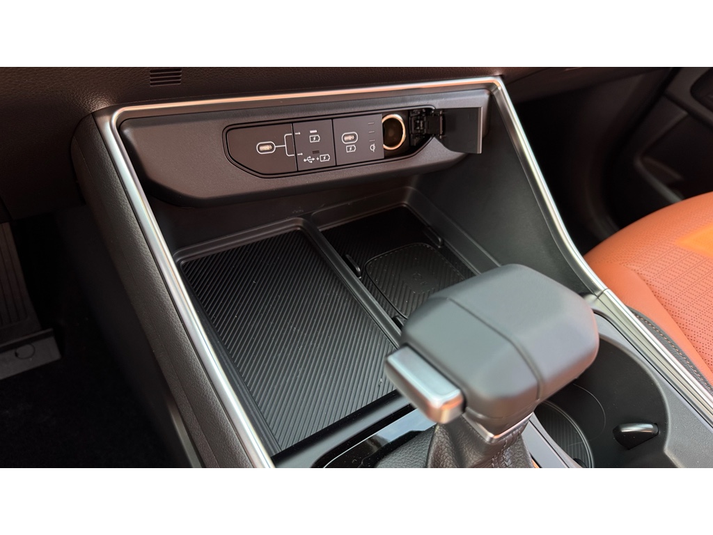 2026 Kia Carnival SX Prestige photo 14