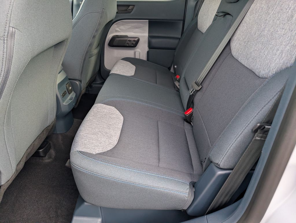 2025 Ford Maverick XLT photo 4