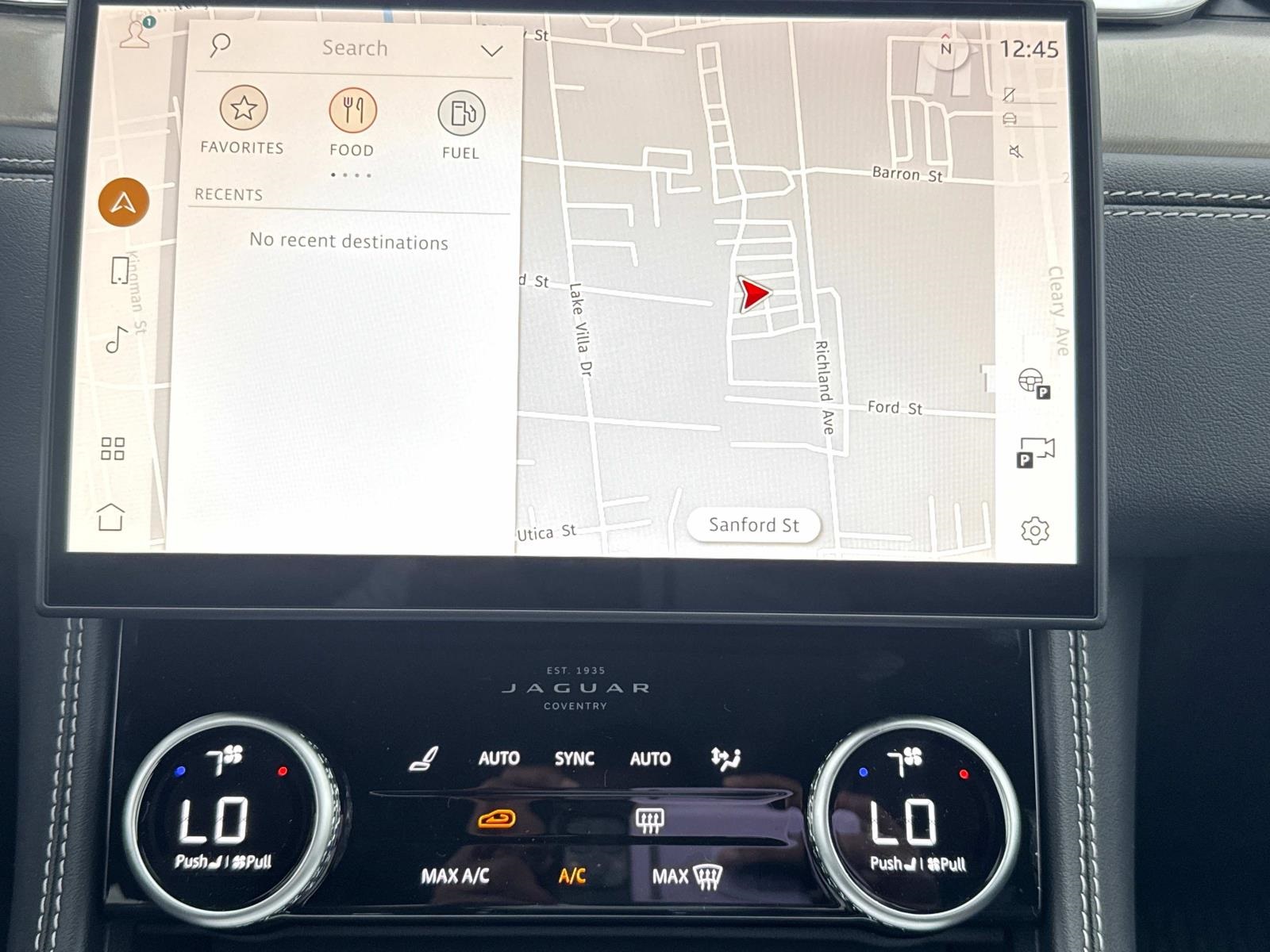 2026 Jaguar F-PACE P250 R-Dynamic S photo 10