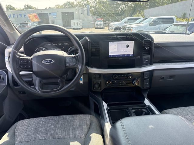 2023 Ford F-250 photo 14
