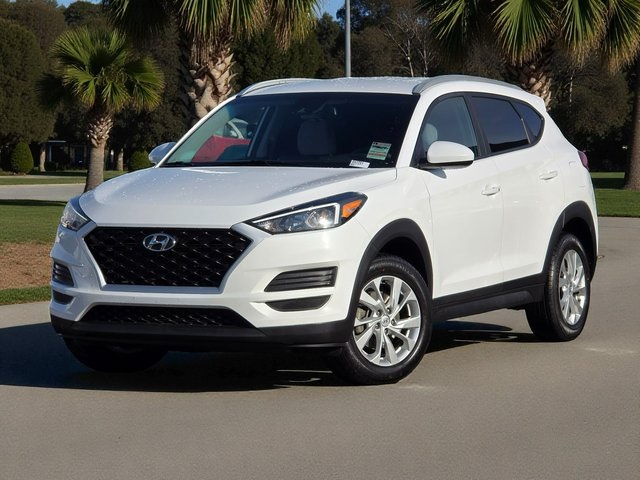 2021 Hyundai Tucson Value photo 2
