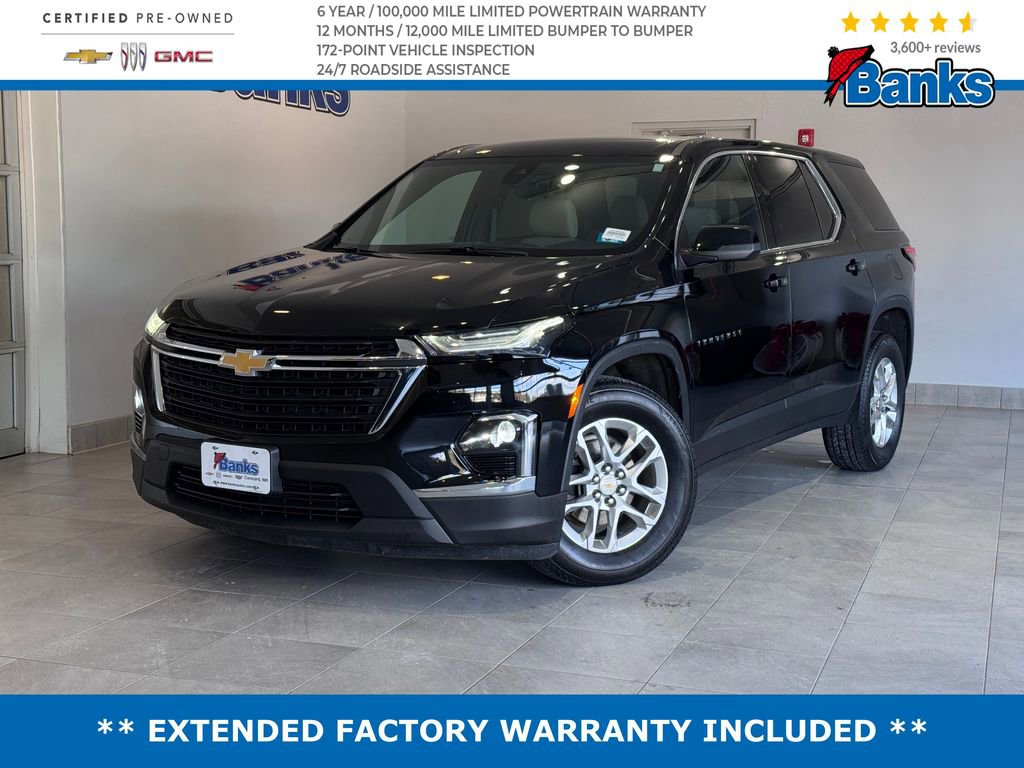 2023 Chevrolet Traverse LS's photo