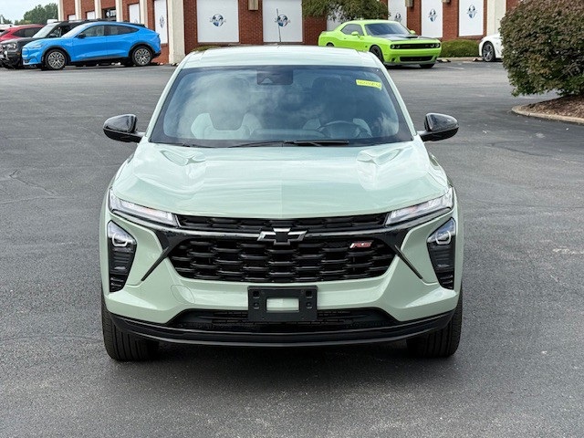 2024 Chevrolet Trax photo 6