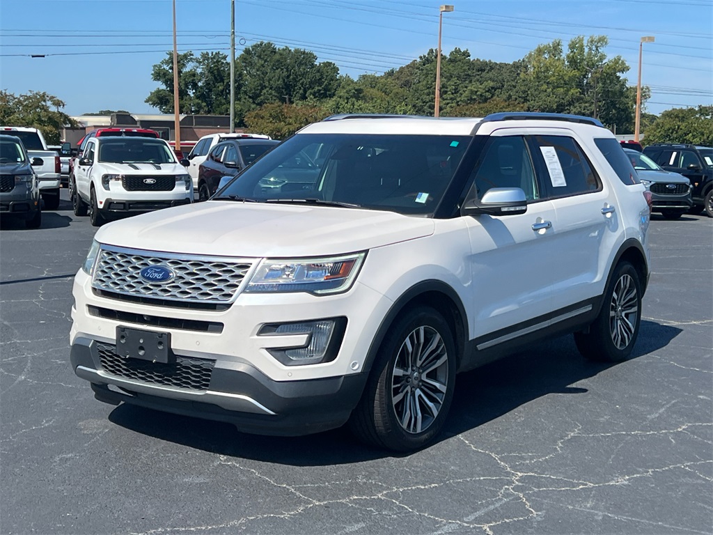 2017 Ford Explorer Platinum photo 2