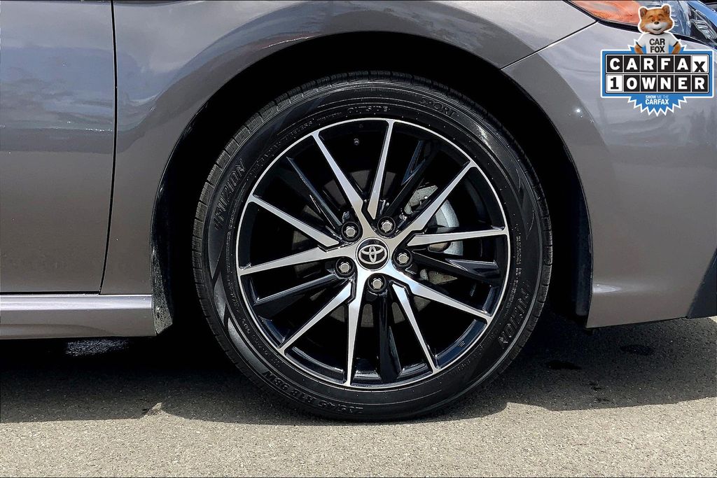Image 9 of Pre-Owned 2024 Toyota Camry SE