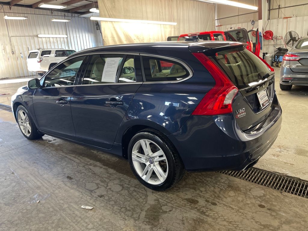 2015 Volvo V60 T5 Premier photo 3