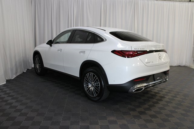 2026 Mercedes Benz GLC 300 4MATIC photo 4