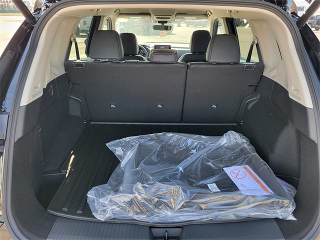 2026 Nissan Rogue SV photo 15