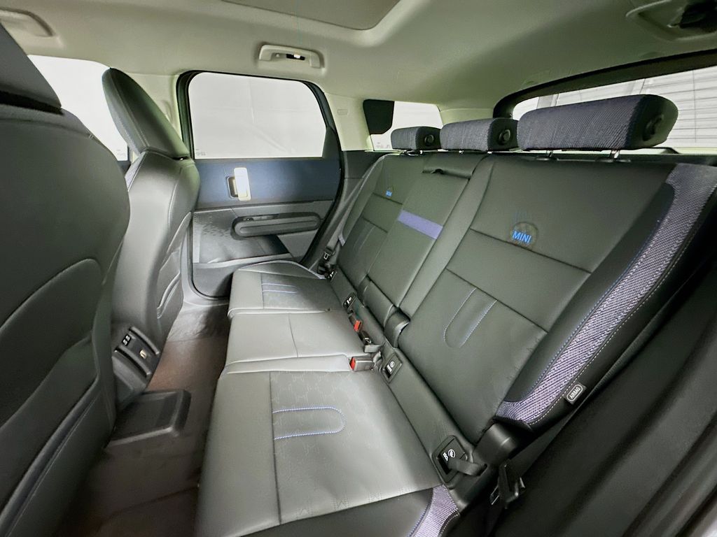 2025 Mini Countryman S ALL4 photo 17